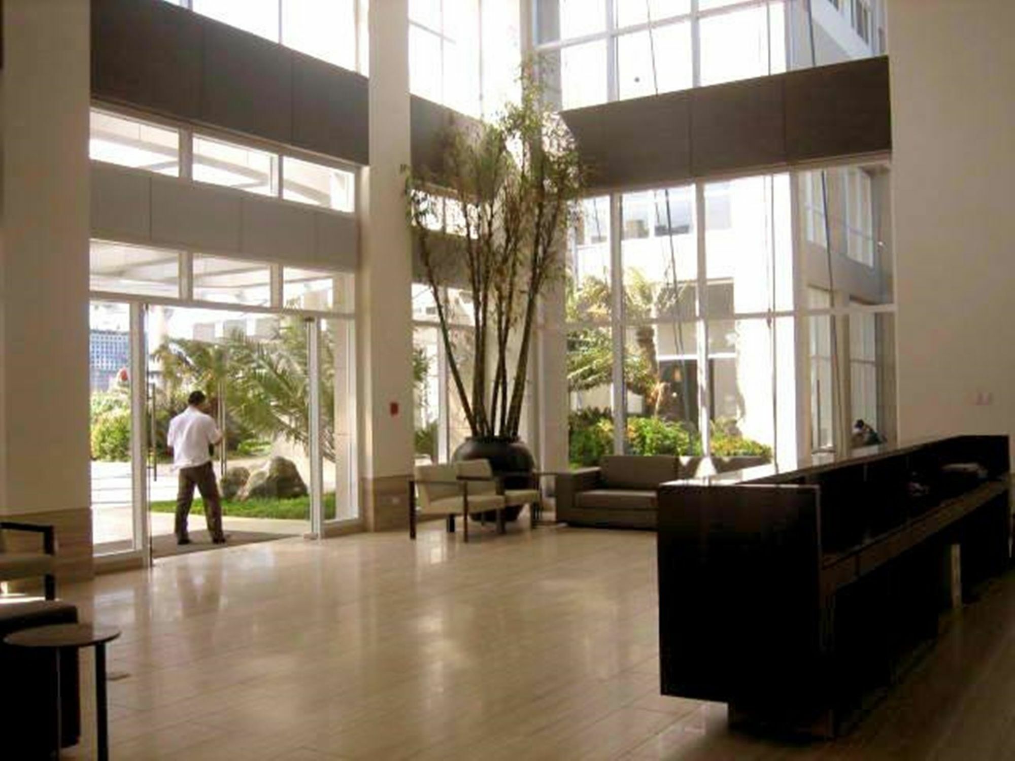 Go-Stay @ South Of Market ตากิก ภายนอก รูปภาพ